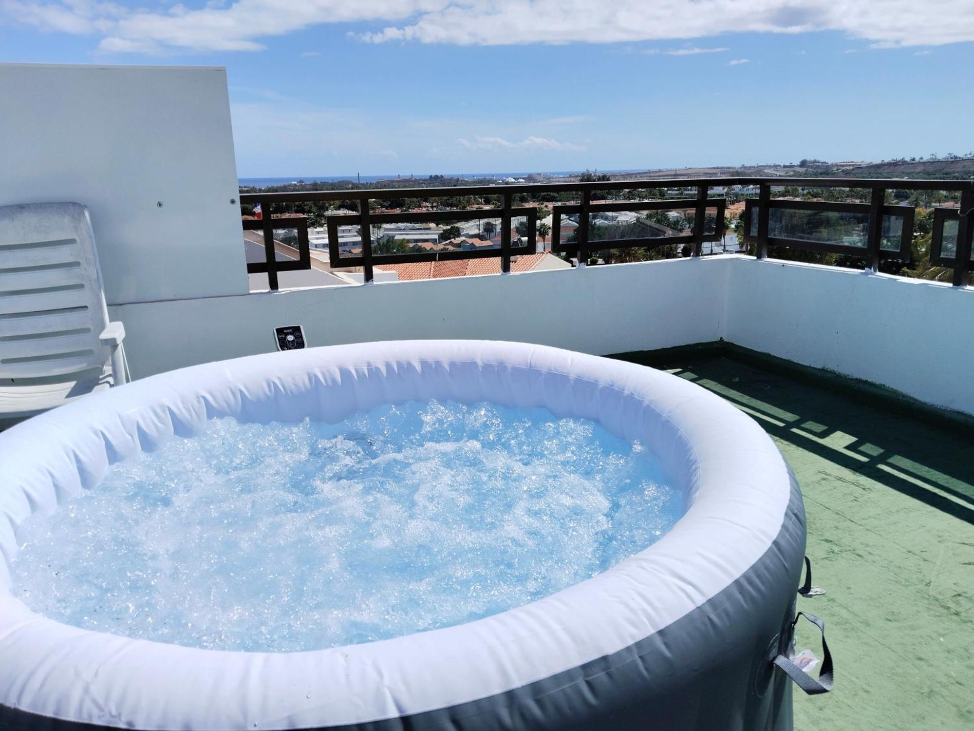 Vv Las Buganvillas Maspalomas - Cocina Y Habitaciones Con Banos Privados エクステリア 写真
